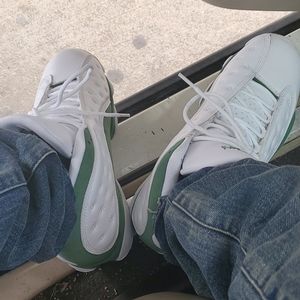 Ray Allen pe retro 13's